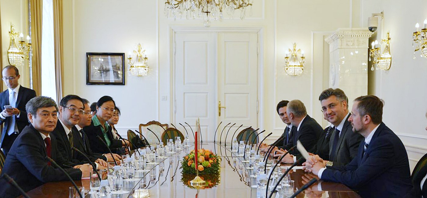 Predsjednik Vlade Andrej Plenković primio predsjednika Vrhovnog narodnog suda Narodne Republike Kine Zhoua